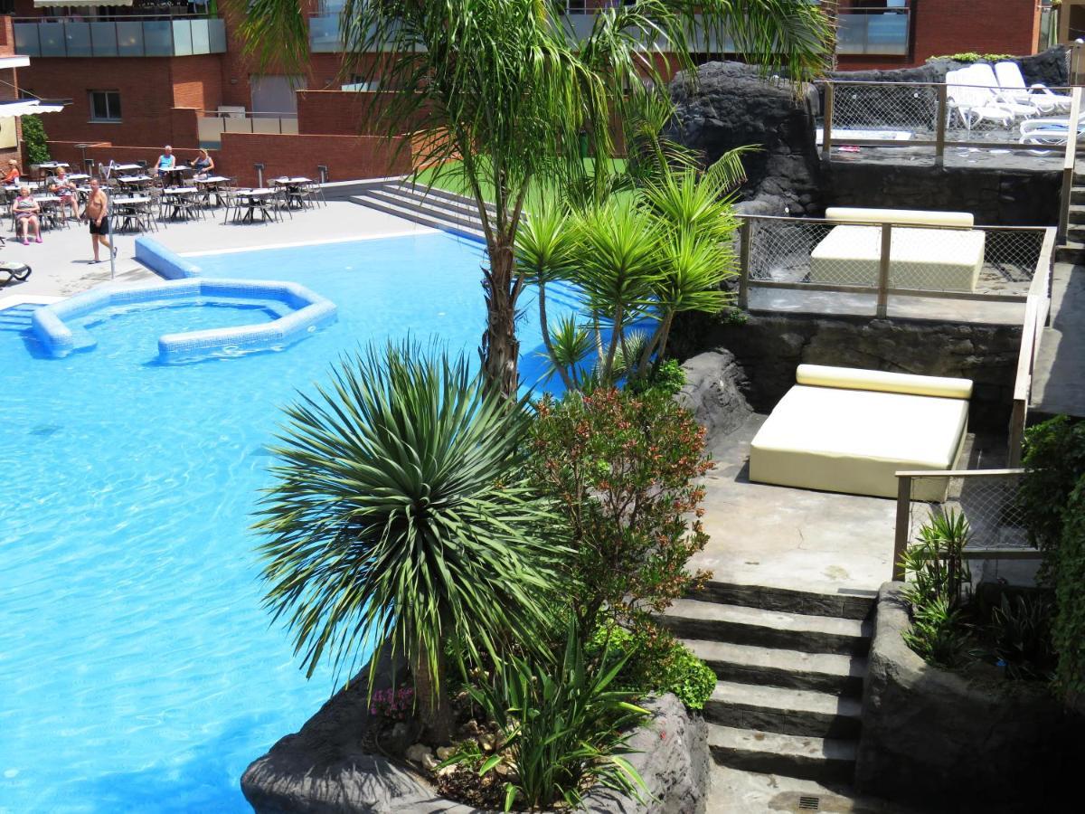Hotel Papi Blau Малграт де Мар Екстериор снимка