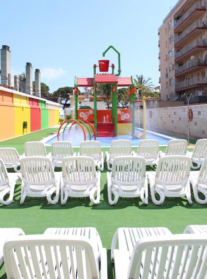 Hotel Papi Blau Малграт де Мар Екстериор снимка