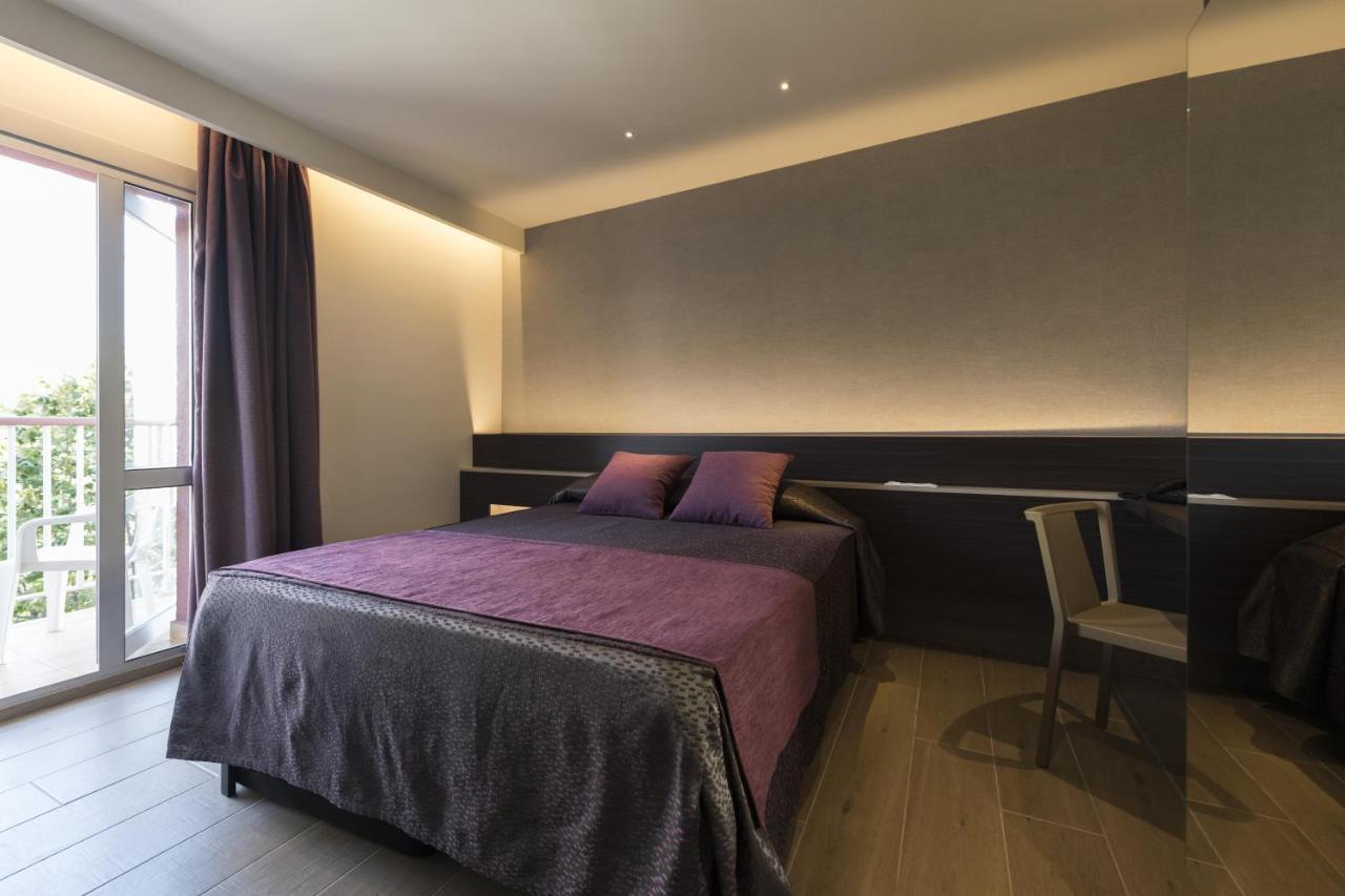 Hotel Papi Blau Малграт де Мар Екстериор снимка