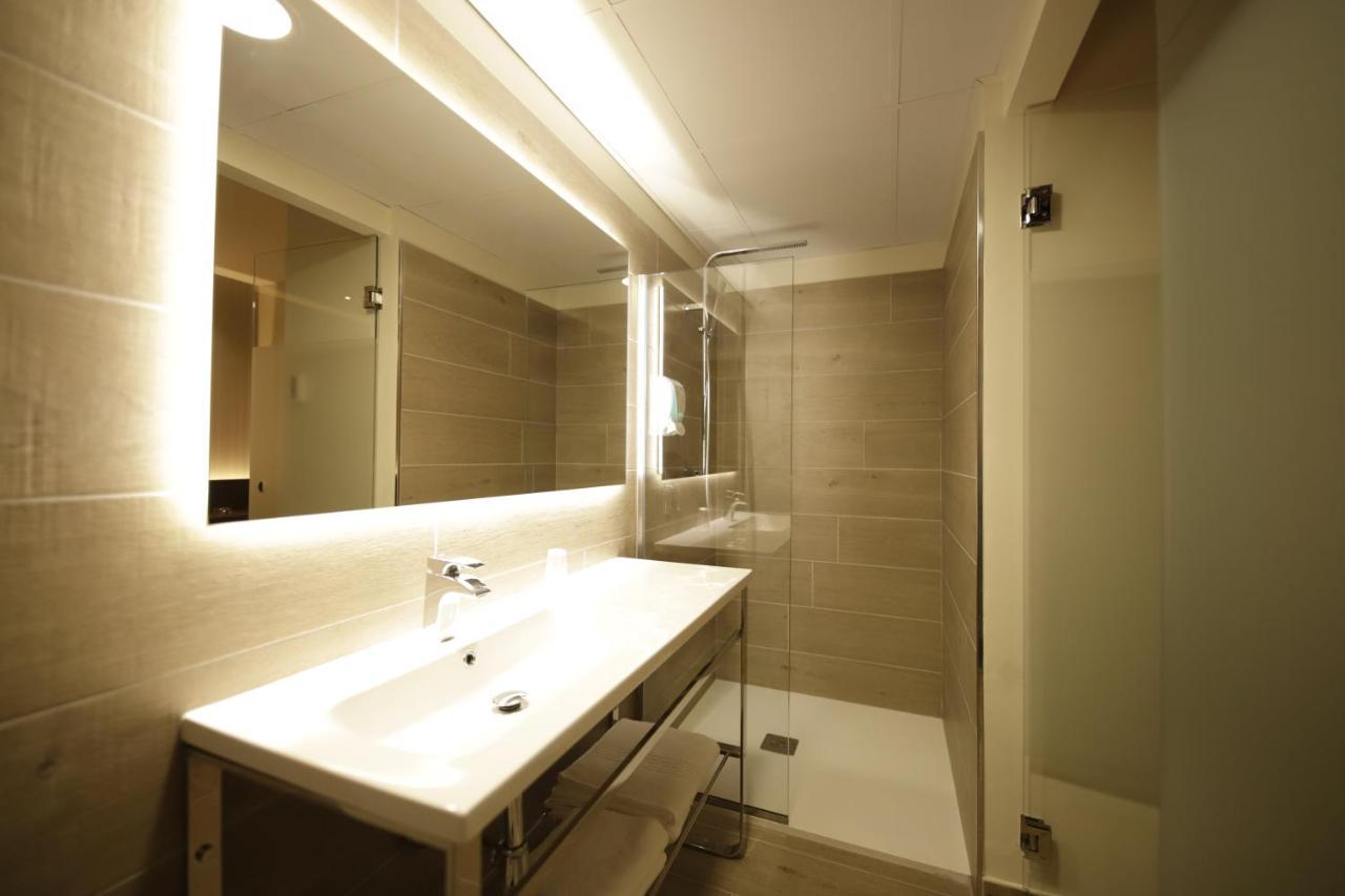 Hotel Papi Blau Малграт де Мар Екстериор снимка